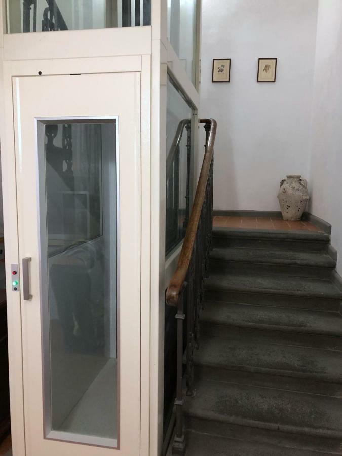 Casa Vacanza Ilia Pescia Exteriör bild