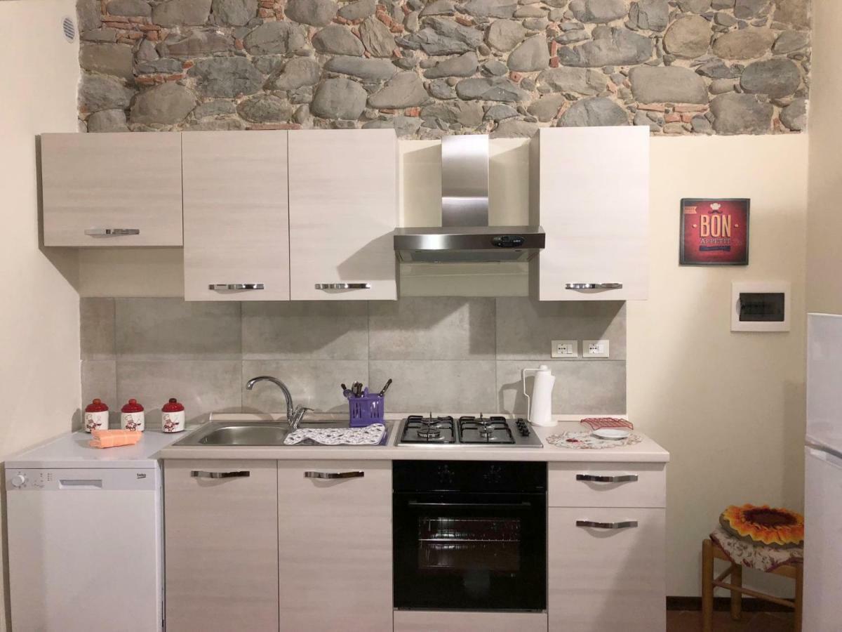 Casa Vacanza Ilia Pescia Exteriör bild