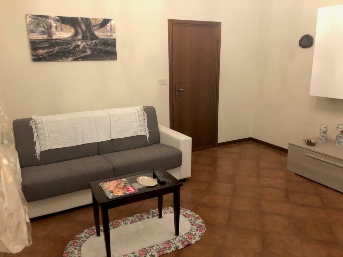 Casa Vacanza Ilia Pescia Exteriör bild