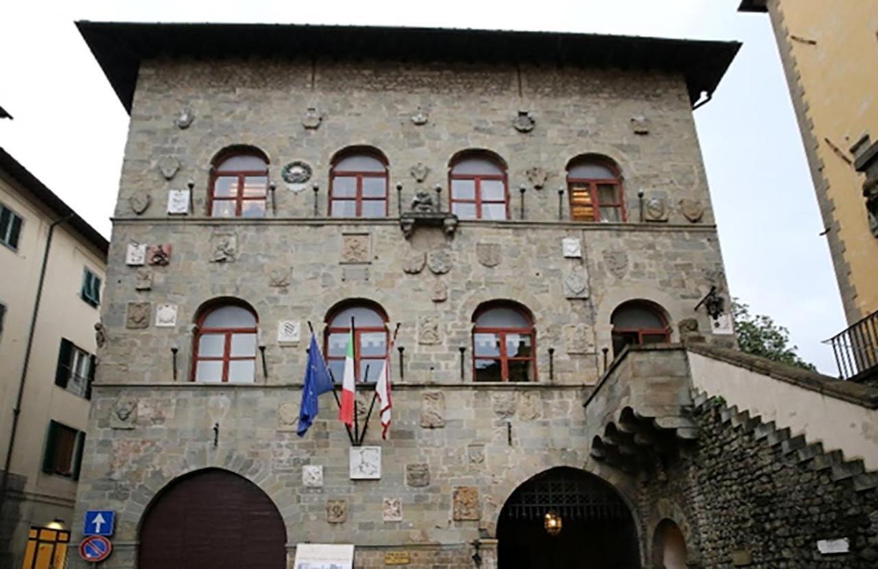 Casa Vacanza Ilia Pescia Exteriör bild