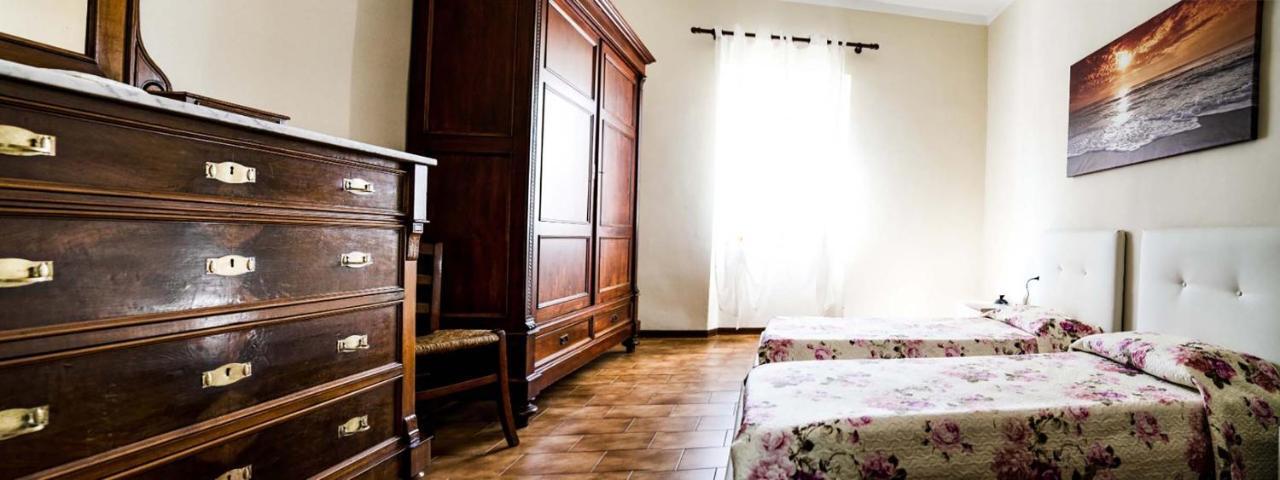 Casa Vacanza Ilia Pescia Exteriör bild